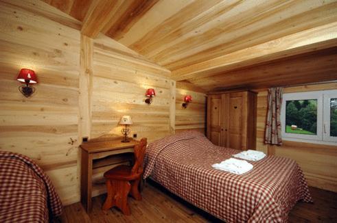 Arc en Ciel Hotel Châtel Habitación foto